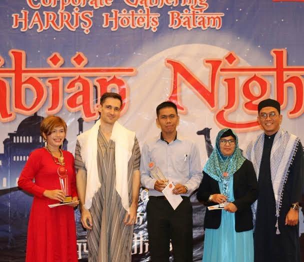 Perusahaan di Batam Terima Penghargaan dari Harris Hotels